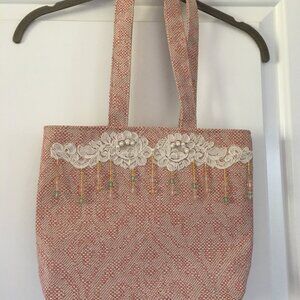 Lace and Beads Spring Purse